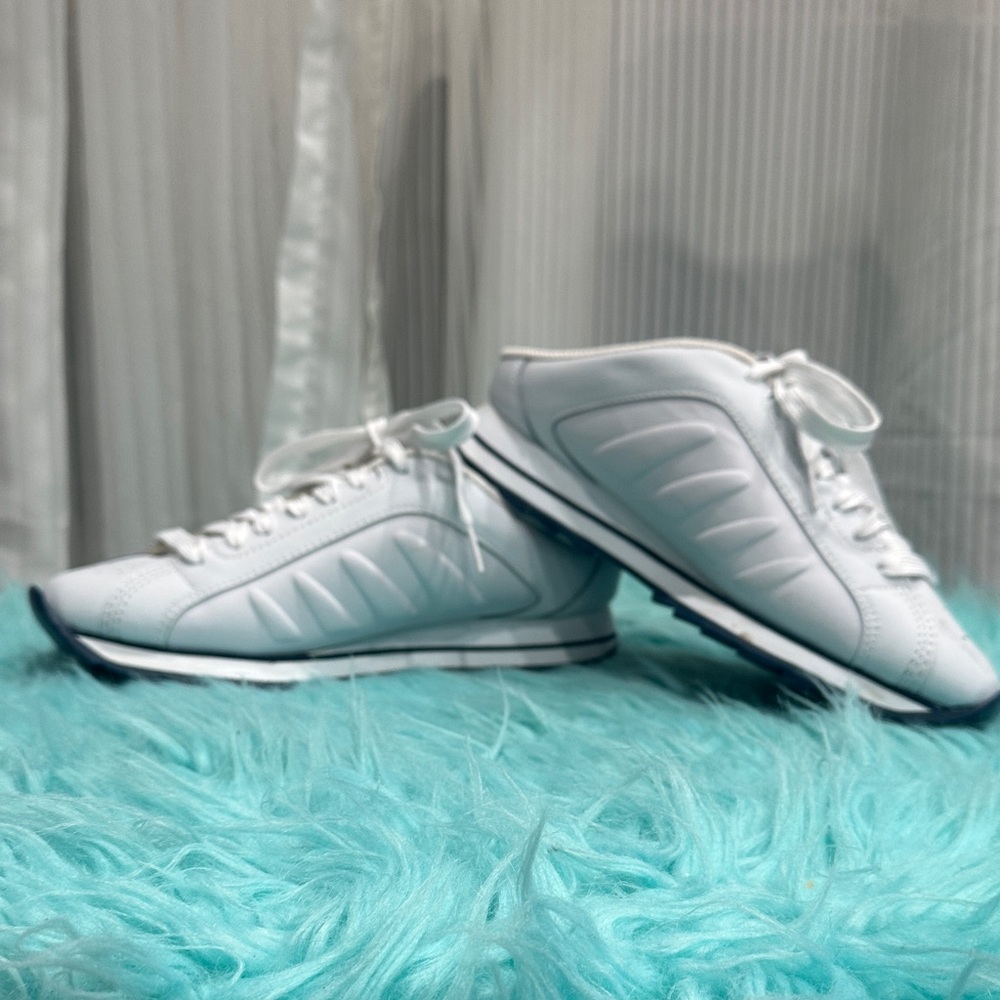 #354 Champion White Women's Sneakers